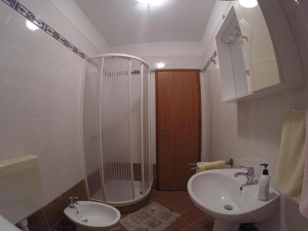 Novigrad Istria Apartments Manuel מראה חיצוני תמונה